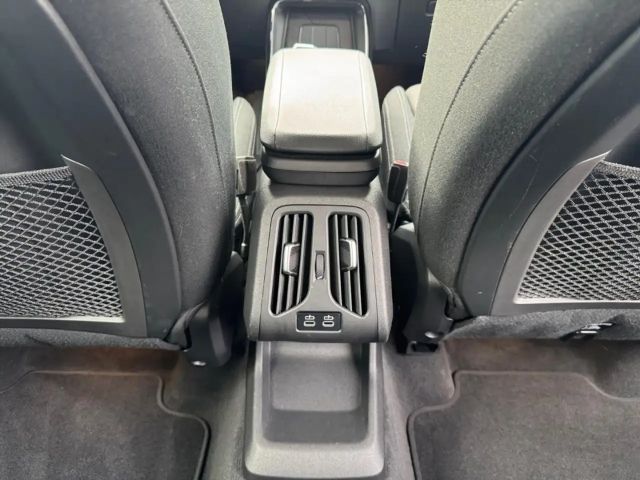 BMW X1 20dxA SPORTSITZ+NAVI+LED+SLI+SHZ+LHZ+BT+APPLE