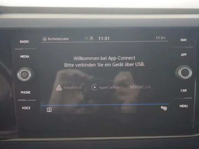 Volkswagen Polo POLO 1,0 TSI 110 PS UNITED NAVI KAMERA SHZ PDC APP