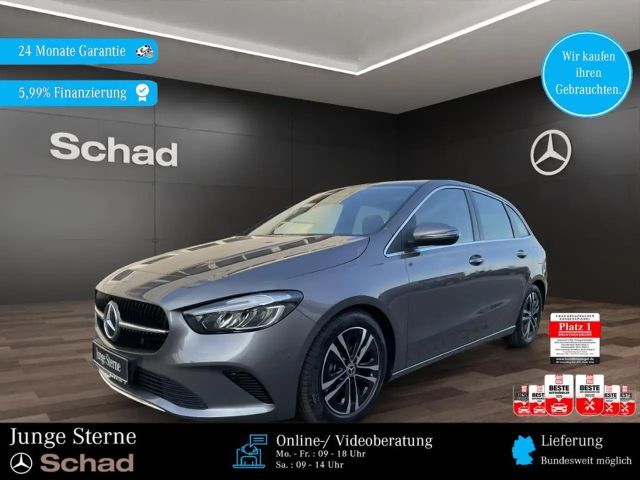 Mercedes-Benz B 180 Sedan