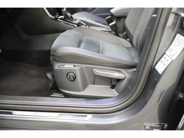 Volkswagen T-Roc 1.5 TSI R-Line