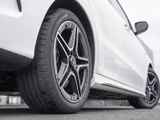 Mercedes-Benz B 250 AMG Line B 250 e