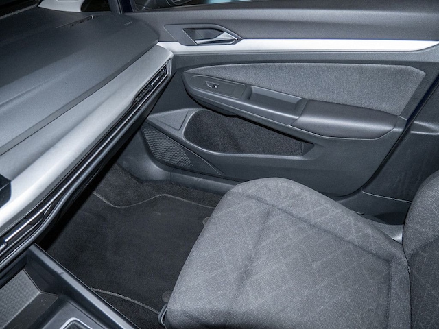 Volkswagen Golf 2.0 TDI Golf VIII Life Variant