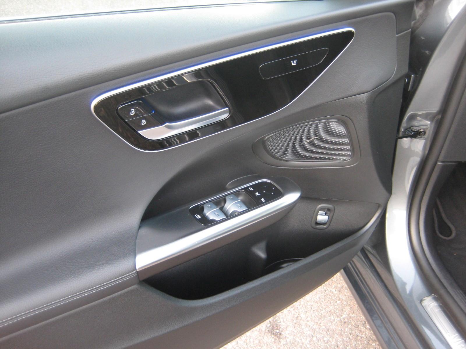 Mercedes-Benz C 220 AVANTGARDE C 220 d Estate