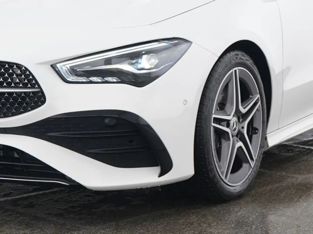 Mercedes-Benz CLA 200 AMG Line Shooting Brake