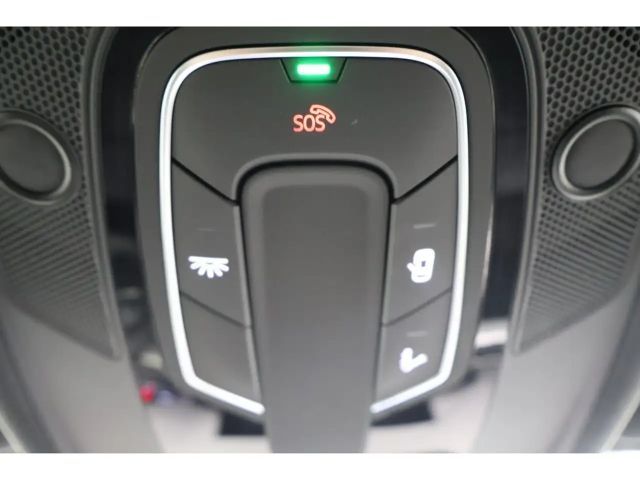 Audi A4 40 TFSI Avant S-Line S-Tronic