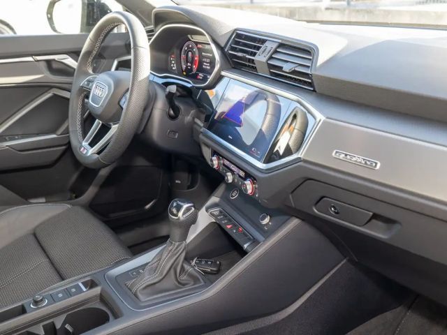 Audi Q3 40 TDI Quattro S-Line Sportback