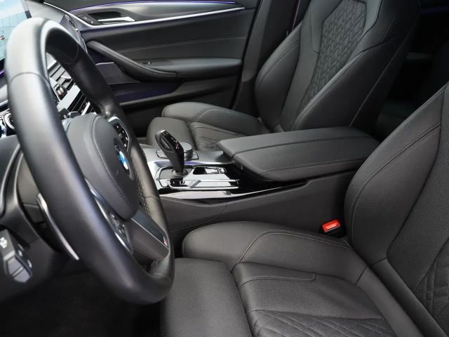 BMW 540 540i M-Sport Touring xDrive