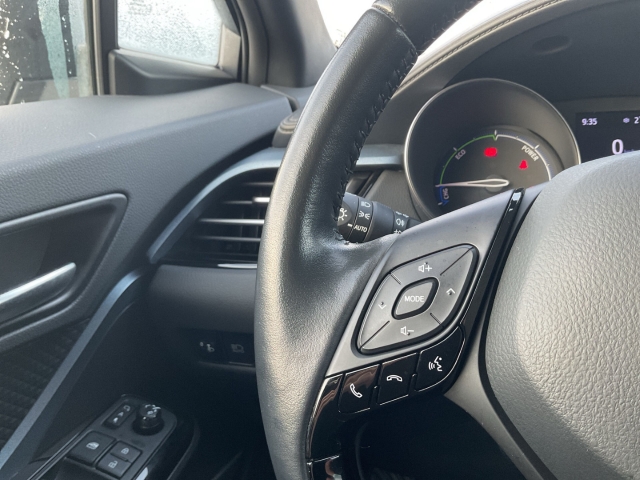 Toyota C-HR 5-deurs Team D