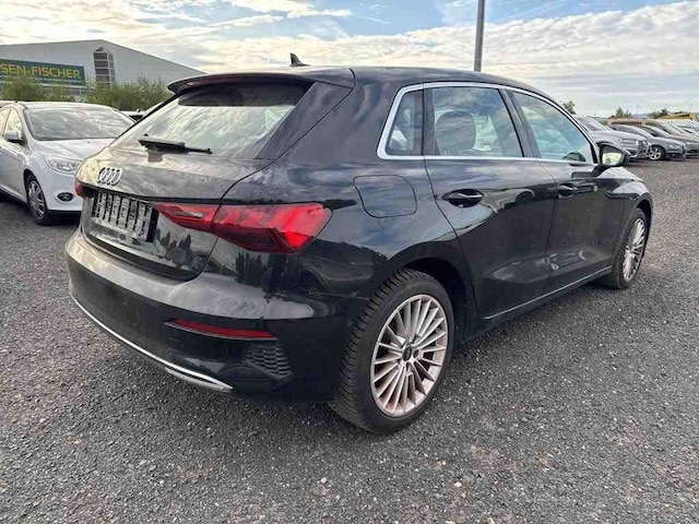 Audi A3 30 TFSI S-Tronic Sportback