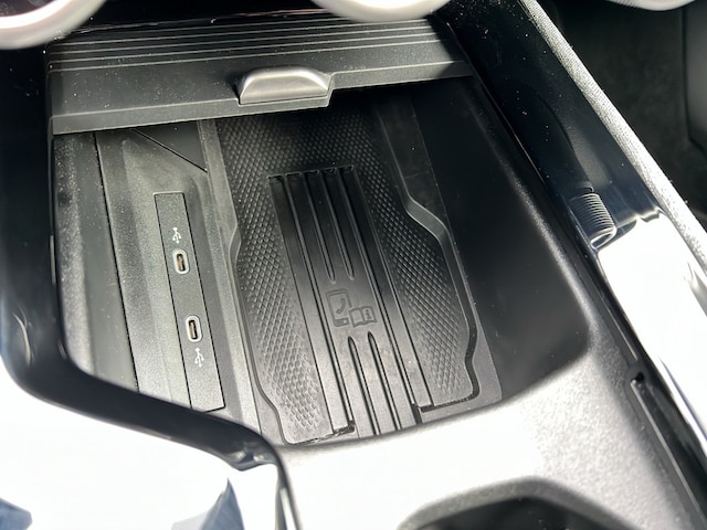 Skoda Superb 2.0 TDI Combi Selection