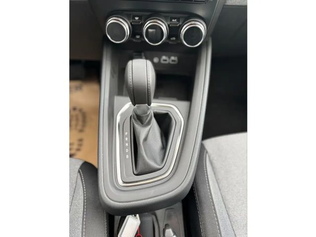 Mitsubishi Colt Hybrid