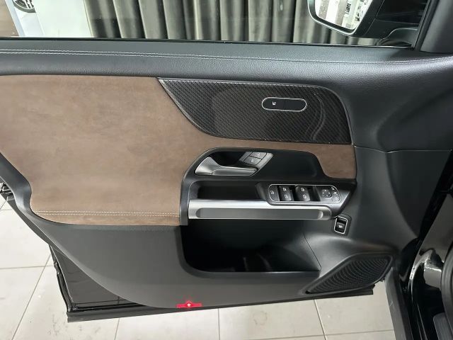 Mercedes-Benz GLB 250 4MATIC AMG Line