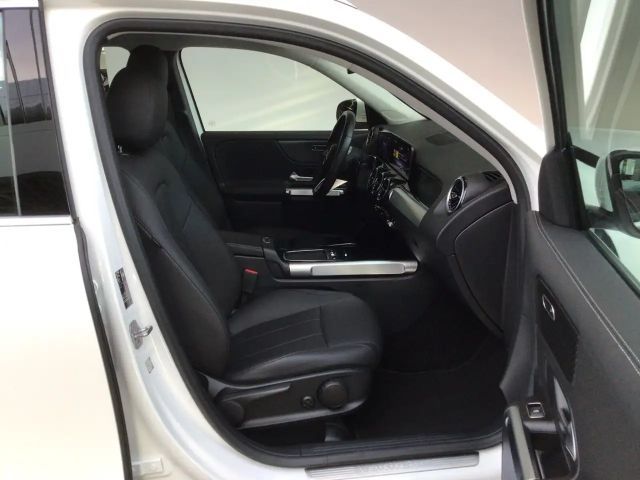 Mercedes-Benz GLB 200 Progressive