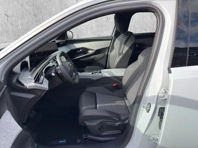 Peugeot E-3008 Allure Pack