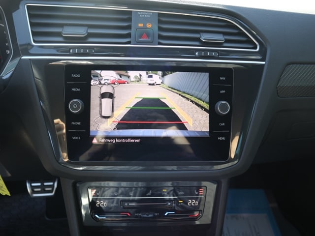 Volkswagen Tiguan 2.0 TSI DSG 4M AHK/IQ.LIGHT