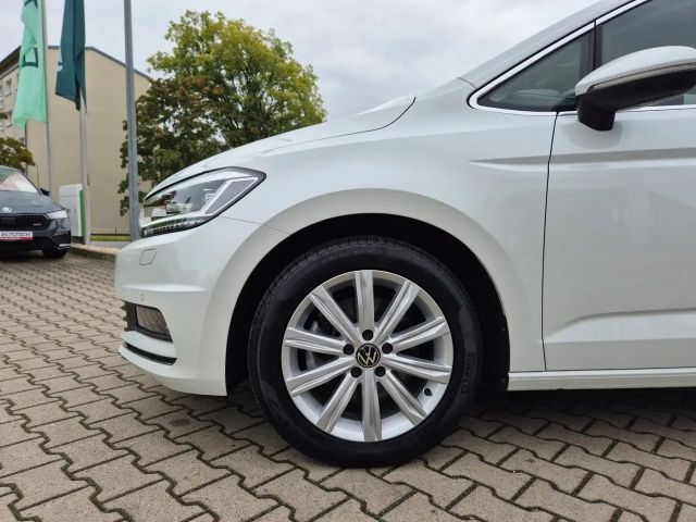 Volkswagen Touran DSG Highline