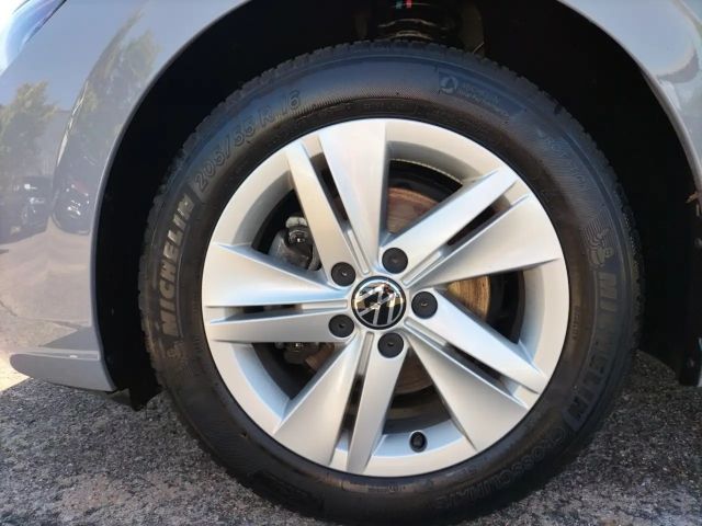 Volkswagen Golf Golf VIII Life