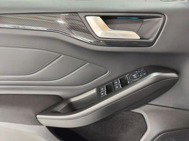 Ford Focus ST Line Wagon