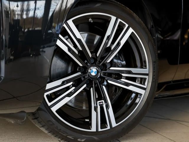 BMW i7 M-Sport Sedan xDrive60