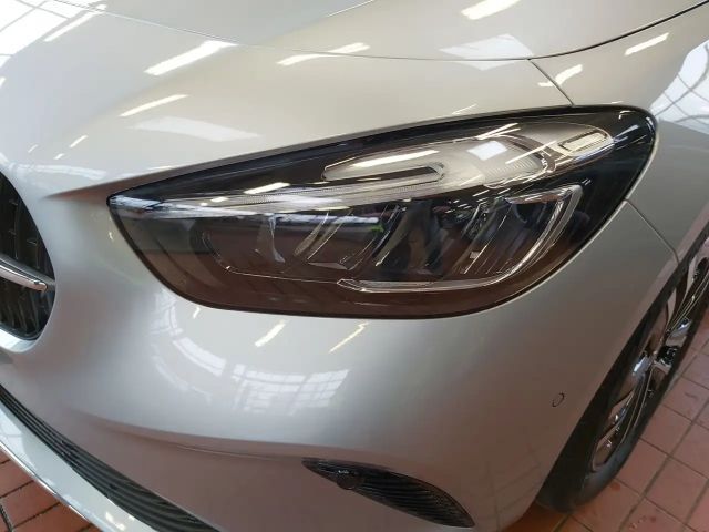 Mercedes-Benz B 200 Progressive