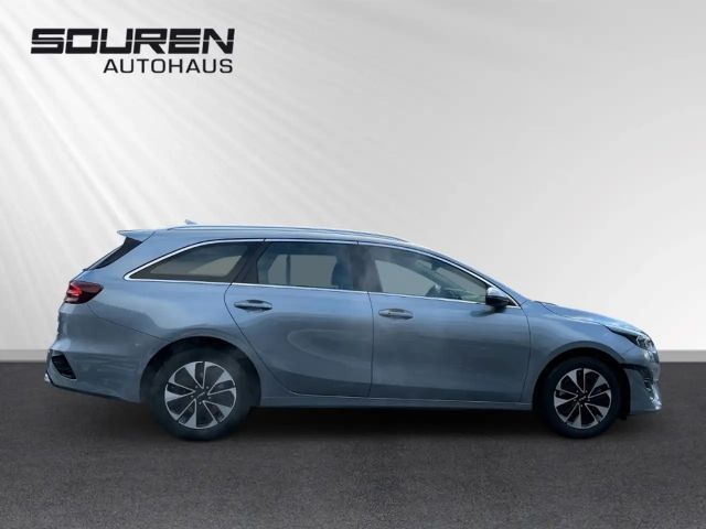 Kia Ceed Hybrid PHEV SportWagon Vision