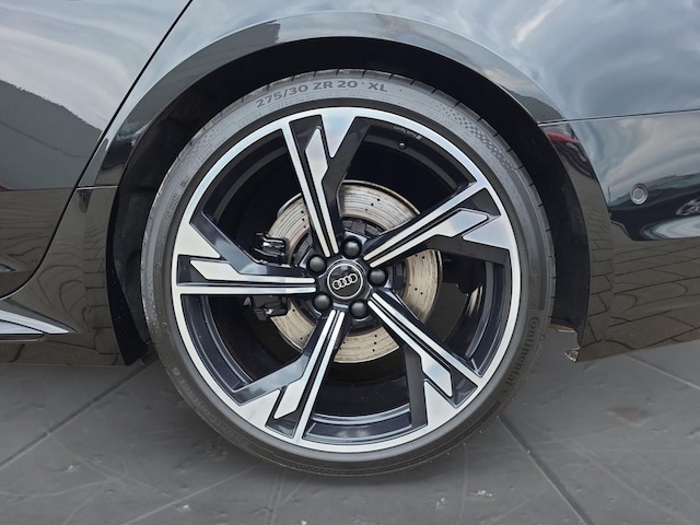 Audi RS4 Avant Quattro