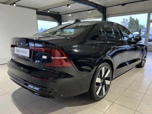 Volvo S60 AWD Dark Recharge Ultimate