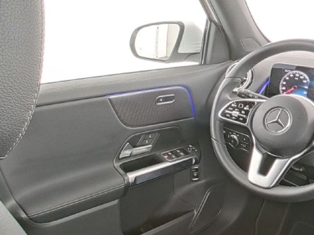 Mercedes-Benz EQB 300 4MATIC