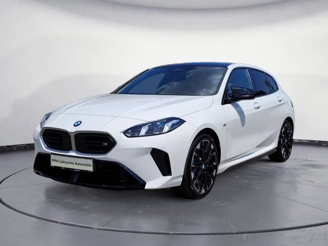 BMW 135 Sedan xDrive