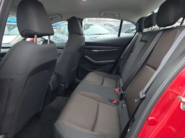 Mazda 3 Exclusive-line SkyActiv