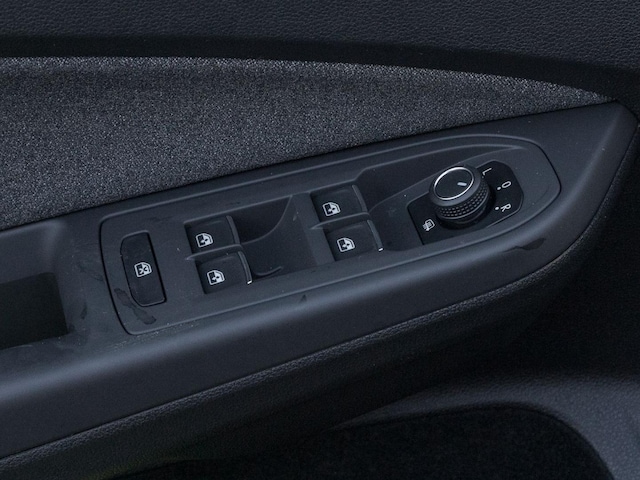 Volkswagen Golf 1.5 TSI Life Variant