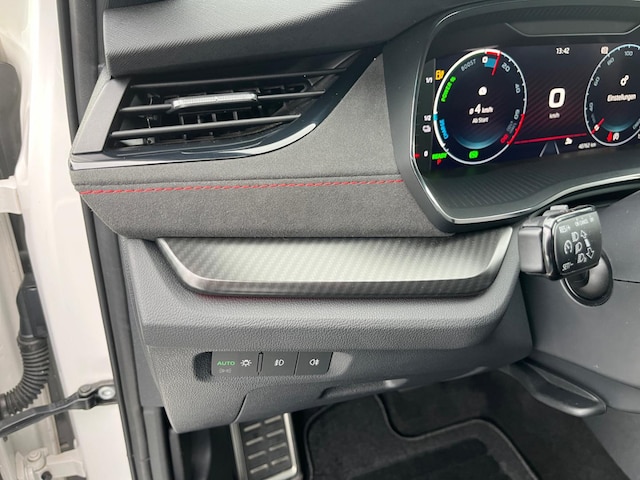 Skoda Octavia 1.4 TSI Combi RS iV