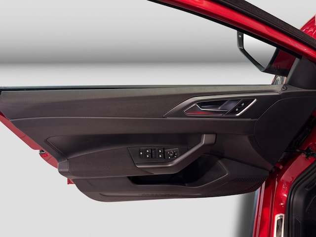 Volkswagen Polo 1.0 TSI DSG R-Line