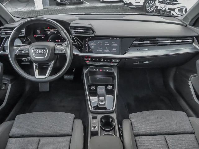 Audi A3 30 TDI S-Tronic Sedan