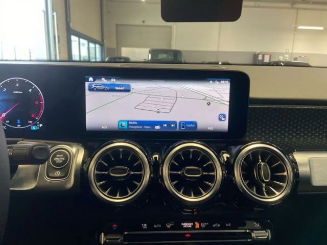 Mercedes-Benz GLB 200 GLB