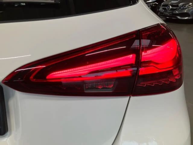 Mercedes-Benz A 200 AMG Line