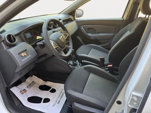 Dacia Duster Essential