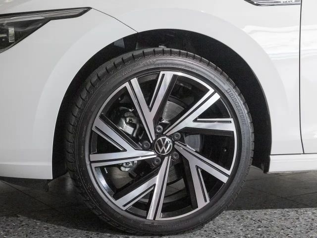 Volkswagen Golf 1.5 TSI Style