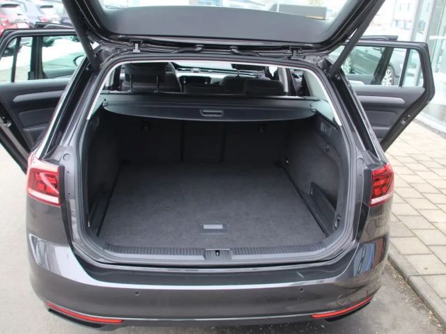 Volkswagen Passat Business DSG Variant