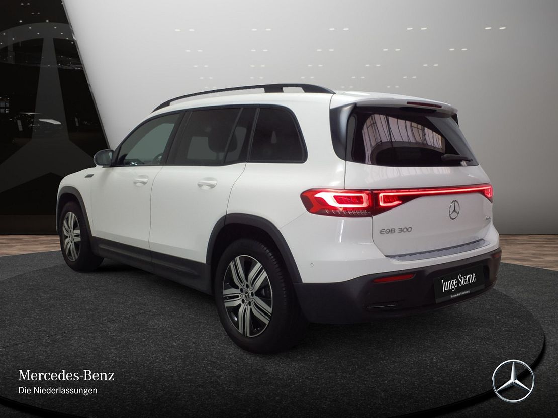 Mercedes-Benz EQB 300 4MATIC