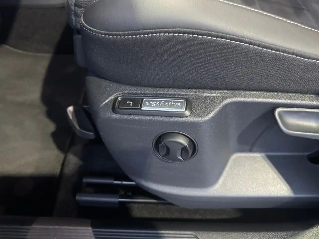 Volkswagen T-Roc 1.5 TSI DSG Style