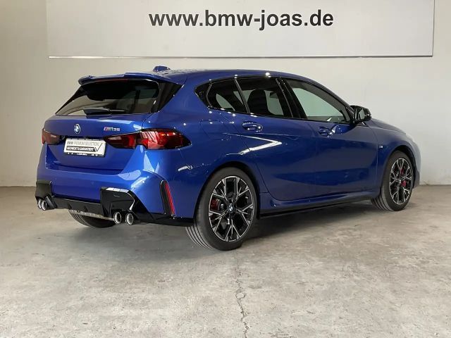 BMW 135 Sedan xDrive