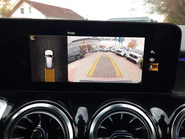 Mercedes-Benz GLB 200 AMG Line