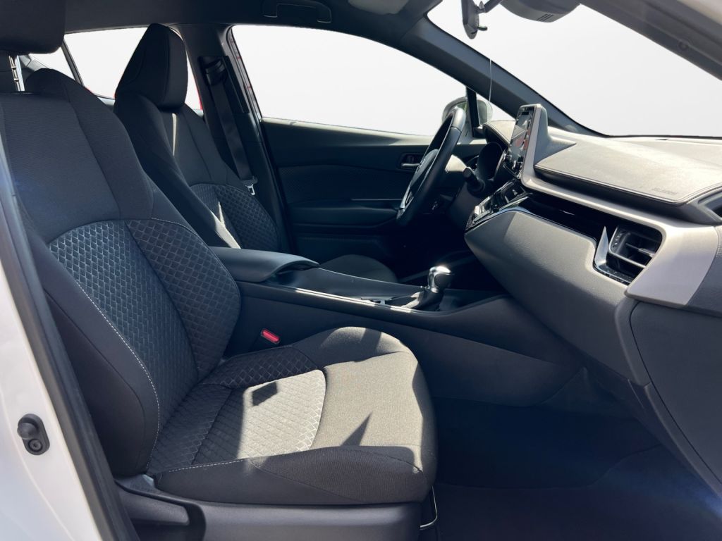 Toyota C-HR 5-deurs Flow