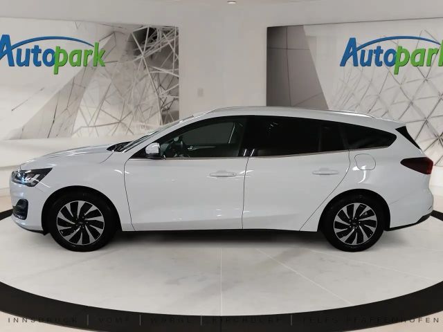 Ford Focus Titanium Wagon