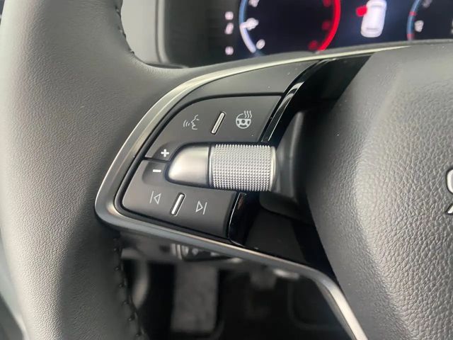 Skoda Karoq Selection