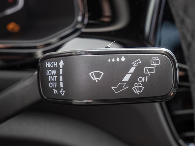 Volkswagen T-Roc DSG R-Line