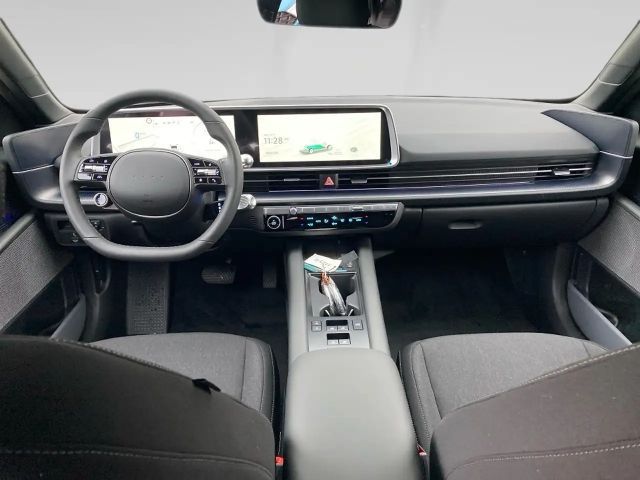 Hyundai IONIQ 6 PLUS LINE 77,4 kWh inkl. Technik-Pa. & Sch