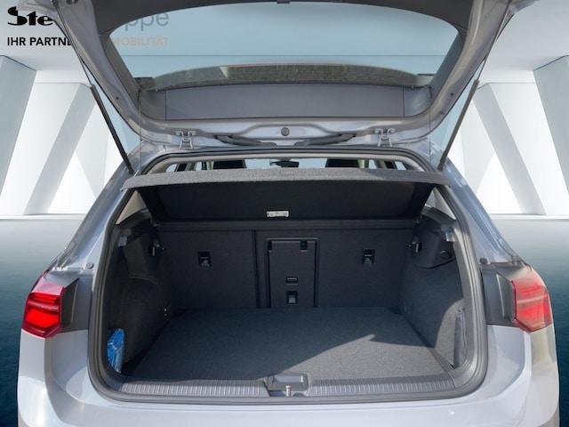 Volkswagen Golf 1.5 eTSI Golf VIII