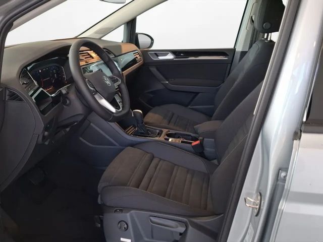 Volkswagen Touran DSG Highline